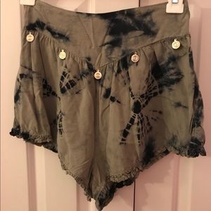 cloth shorts, elastic waist